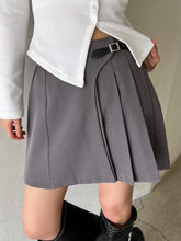 Load image into Gallery viewer, Belted Pleated Skirt
