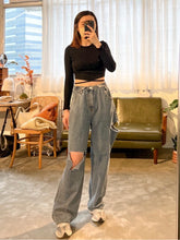 Load image into Gallery viewer, Ripped Boyfriend Jeans
