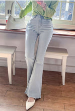 Load image into Gallery viewer, Long Leg Jeans
