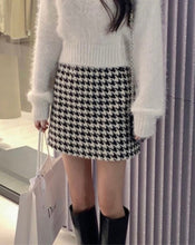 Load image into Gallery viewer, Houndstooth Skirt
