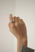 Load image into Gallery viewer, S925 Heart Ring
